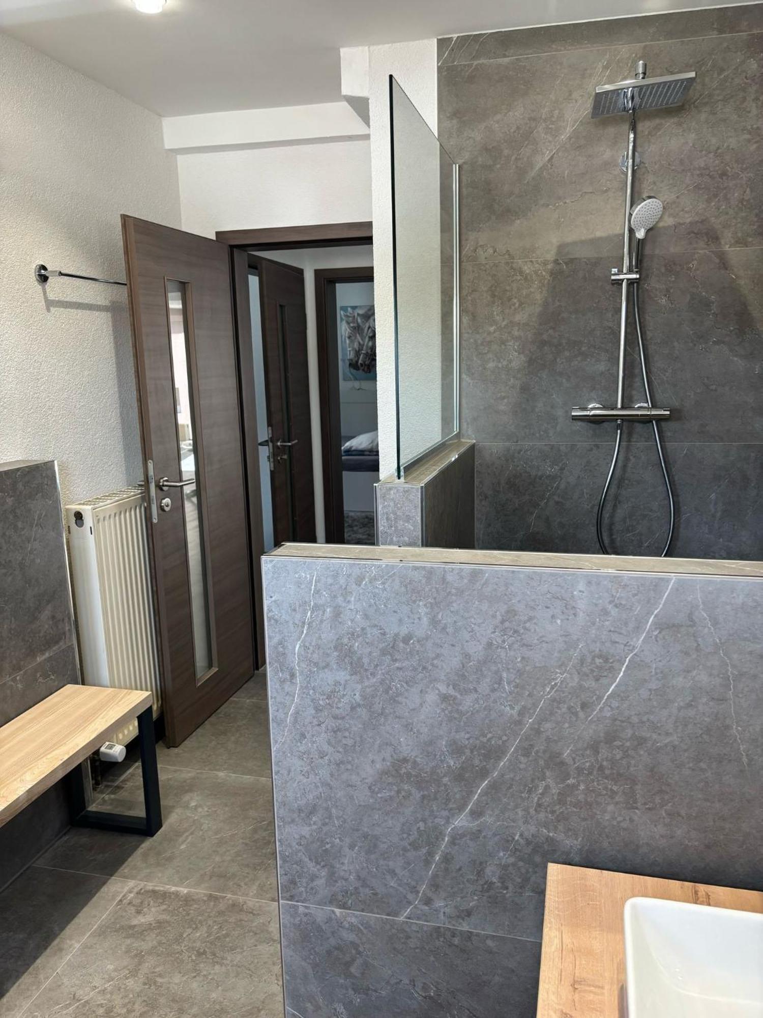 Appartement Business Ho 03 à Neckarsulm Extérieur photo